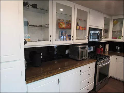 1423 E Buena Vista St, Springfield, MO 65804 photo 27