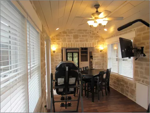 1423 E Buena Vista St, Springfield, MO 65804 photo 30