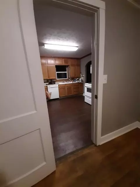816 S Fort Ave, Springfield, MO 65806 photo 12