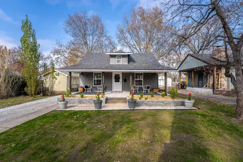 1411 E Stanford St, Springfield, MO 65804