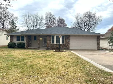 1110 E Rosebrier St, Springfield, MO 65807