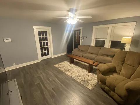1657 E Commercial St, Springfield, MO 65803 photo 5