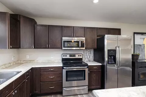 225 W Main St, Crane, MO 65633 photo 16