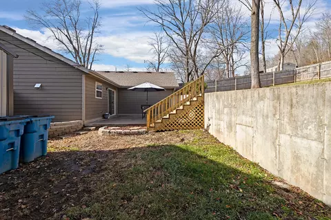 225 W Main St, Crane, MO 65633 photo 33