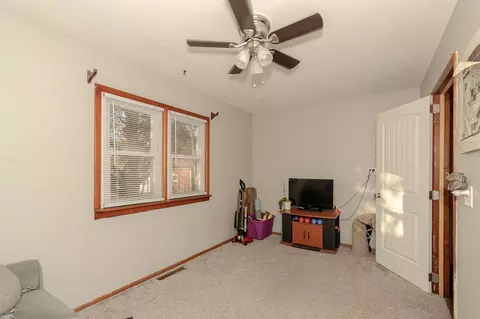 1410 N 4th St, Monett, MO 65708 photo 11