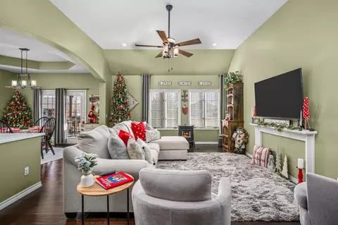 906 E Shoreline, Ozark, MO 65721 photo 7