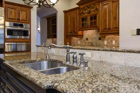 764 S Mulberry Ln, Springfield, MO 65809 photo 15