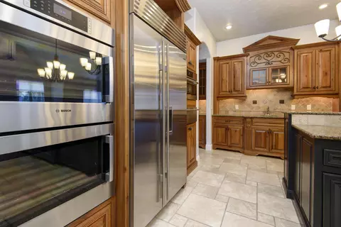 764 S Mulberry Ln, Springfield, MO 65809 photo 14
