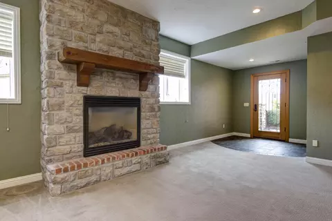 764 S Mulberry Ln, Springfield, MO 65809 photo 41