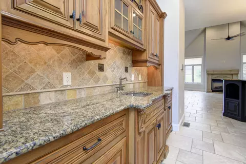 764 S Mulberry Ln, Springfield, MO 65809 photo 13