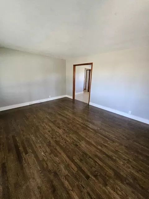 501 Highland Ave, Monett, MO 65708 photo 3