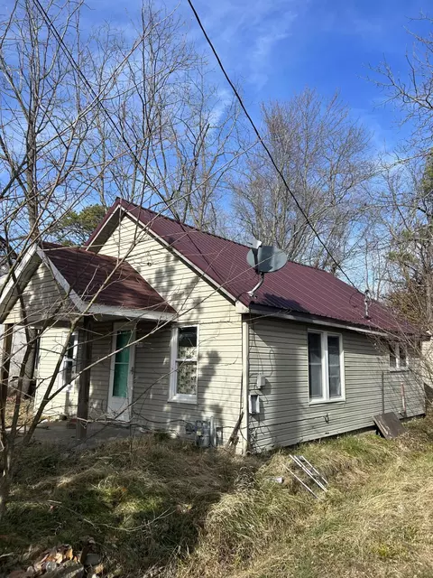 406 W Maple St, Mansfield, MO 65704 photo 4
