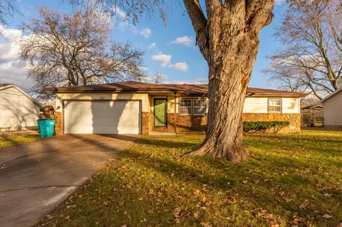 2716 S Grant Ave, Springfield, MO 65807
