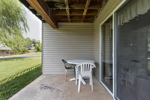 Exterior - 2 Memory Ln #2, Branson, MO 65616 photo 2 of 3