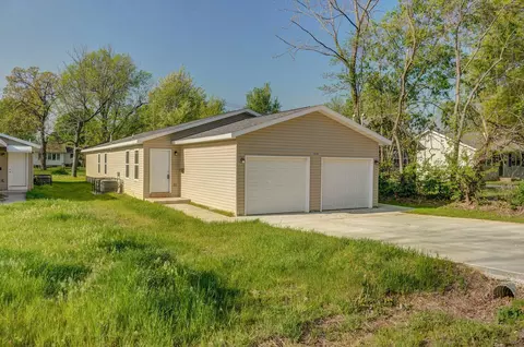 Exterior - 1610 W Ab W Scott St, Springfield, MO 65802 photo 5 of 14