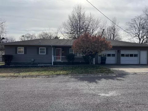807 Hillcrest Dr, Monett, MO 65708 photo 1