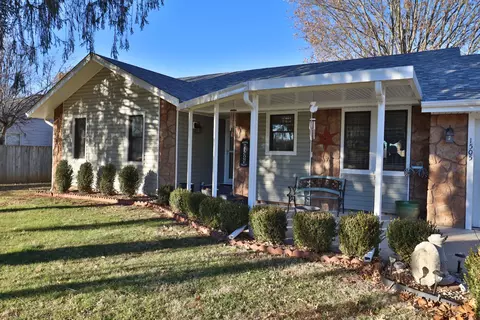 1505 E Sycamore St, Ozark, MO 65721 photo 3