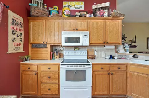 989 Sand Springs Rd, Marshfield, MO 65706 photo 13