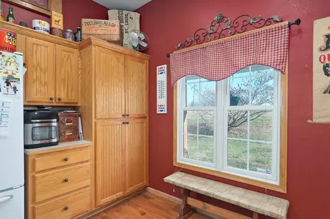 989 Sand Springs Rd, Marshfield, MO 65706 photo 14