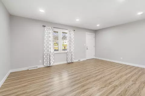 807 S 7th Ave, Ozark, MO 65721 photo 7