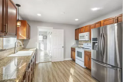 807 S 7th Ave, Ozark, MO 65721 photo 10