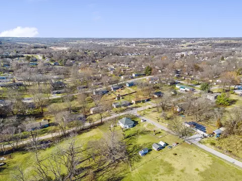 807 S 7th Ave, Ozark, MO 65721 photo 32
