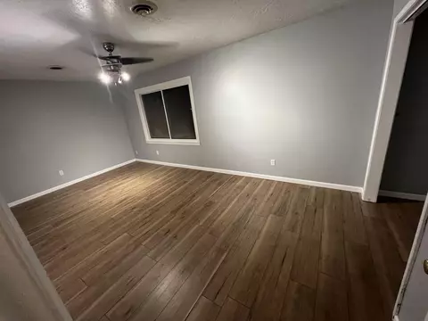 3679 W Watkins St, Springfield, MO 65802 photo 14