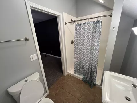 3679 W Watkins St, Springfield, MO 65802 photo 16