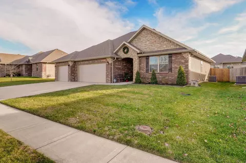 866 E Striper Dr, Nixa, MO 65714 photo 3
