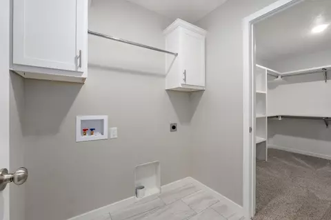 808 E Crew Dr, Nixa, MO 65714 photo 9