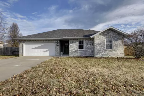 1011 E Lily Dr, Ozark, MO 65721 photo 1