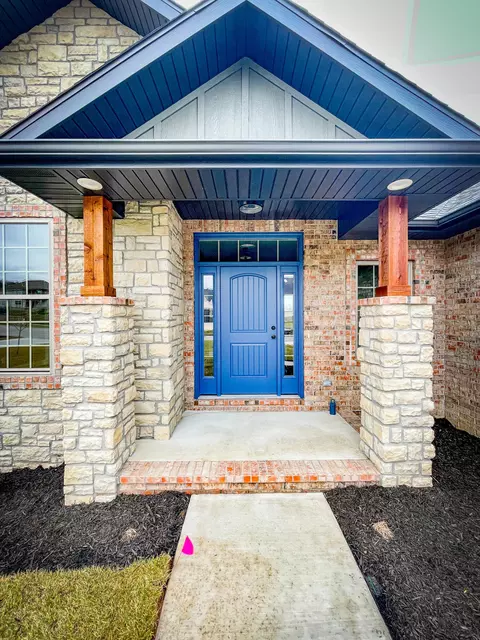 1672 W Silver Oak Dr, Springfield, MO 65810 photo 5