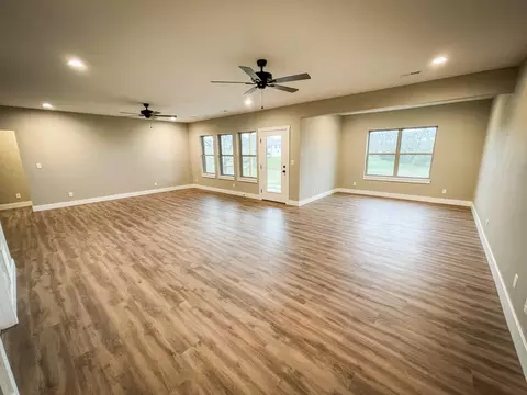 1672 W Silver Oak Dr, Springfield, MO 65810 photo 40