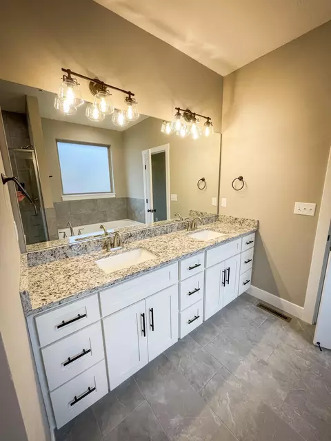 1672 W Silver Oak Dr, Springfield, MO 65810 photo 26
