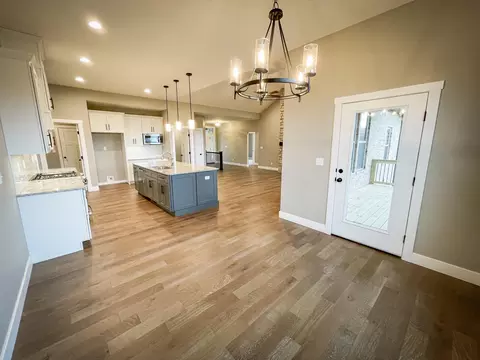 1672 W Silver Oak Dr, Springfield, MO 65810 photo 32