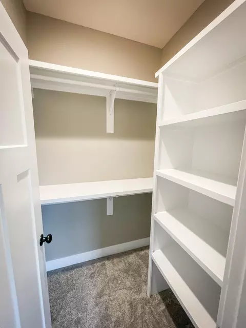 1672 W Silver Oak Dr, Springfield, MO 65810 photo 35