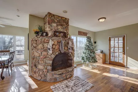 809 Shawnee Ave, Seneca, MO 64865 photo 14