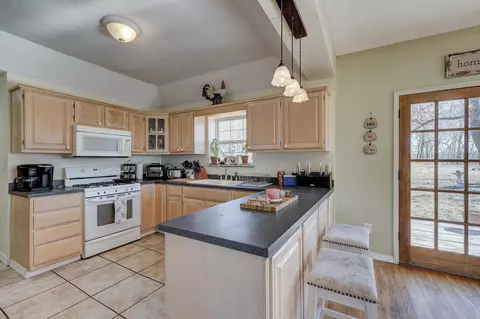 809 Shawnee Ave, Seneca, MO 64865 photo 19