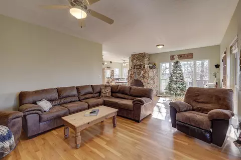 809 Shawnee Ave, Seneca, MO 64865 photo 9