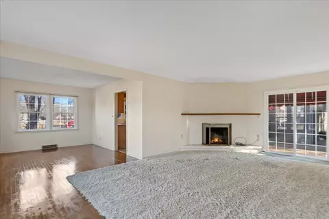 2204 S Glendale Ave, Springfield, MO 65804 photo 8