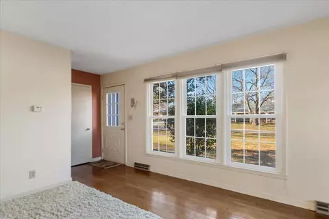 2204 S Glendale Ave, Springfield, MO 65804 photo 5