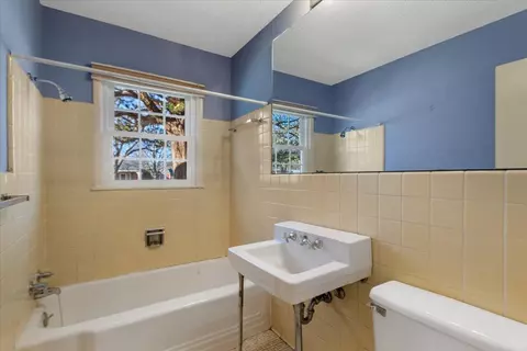 2204 S Glendale Ave, Springfield, MO 65804 photo 11