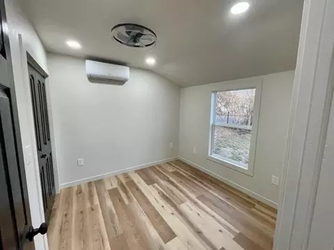 110 Eisenhower St, Monett, MO 65708 photo 9