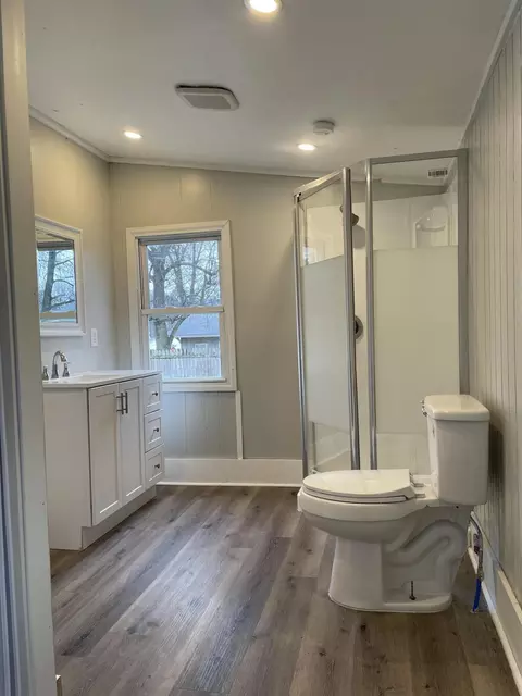 1020 W Locust St, Springfield, MO 65803 photo 12
