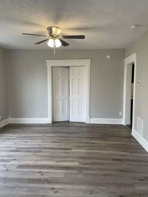 1020 W Locust St, Springfield, MO 65803 photo 7