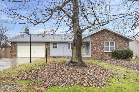 1314 E Carleton St, Springfield, MO 65804 photo 2
