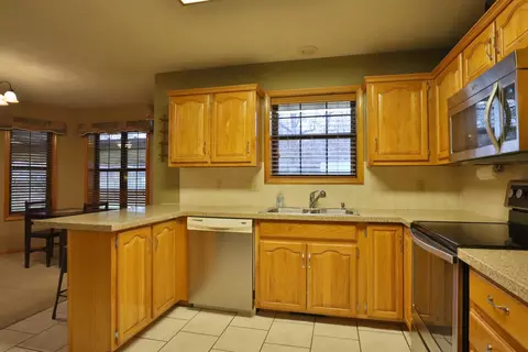 2051 S Glenn Ave, Springfield, MO 65807 photo 15