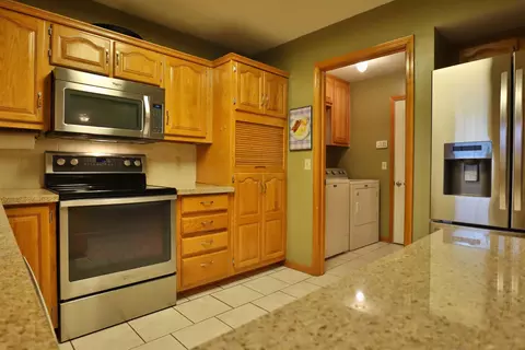 2051 S Glenn Ave, Springfield, MO 65807 photo 18