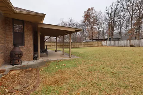 2051 S Glenn Ave, Springfield, MO 65807 photo 5