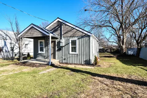 1422 N West Ave, Springfield, MO 65802 photo 2